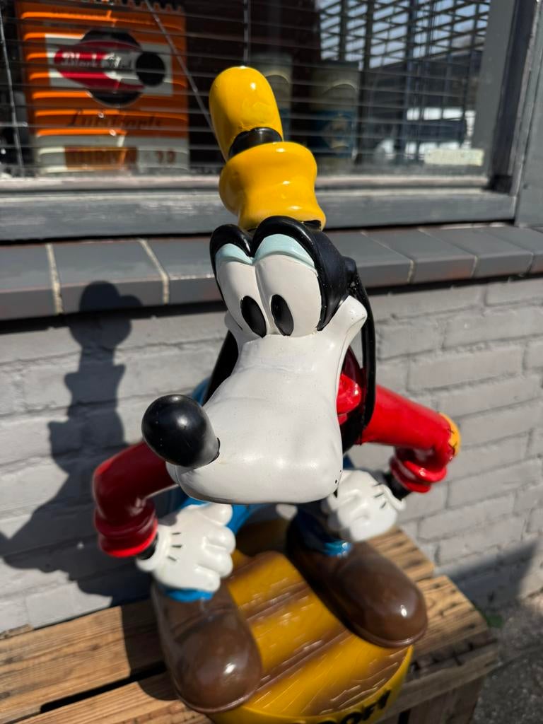 Belle statue de Dingo Disney, Collections, Enlèvement, Dingo ou Pluto, Utilisé, Statue ou Figurine