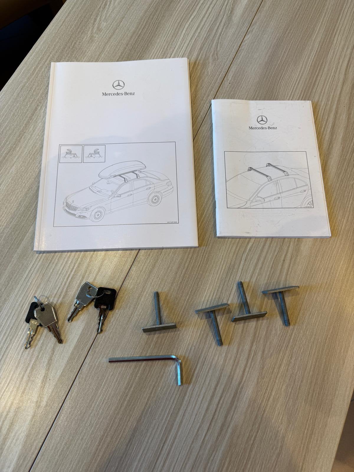 Mercedes-Benz dakbox 400, aan beide zijden te openen, Enlèvement, Comme neuf