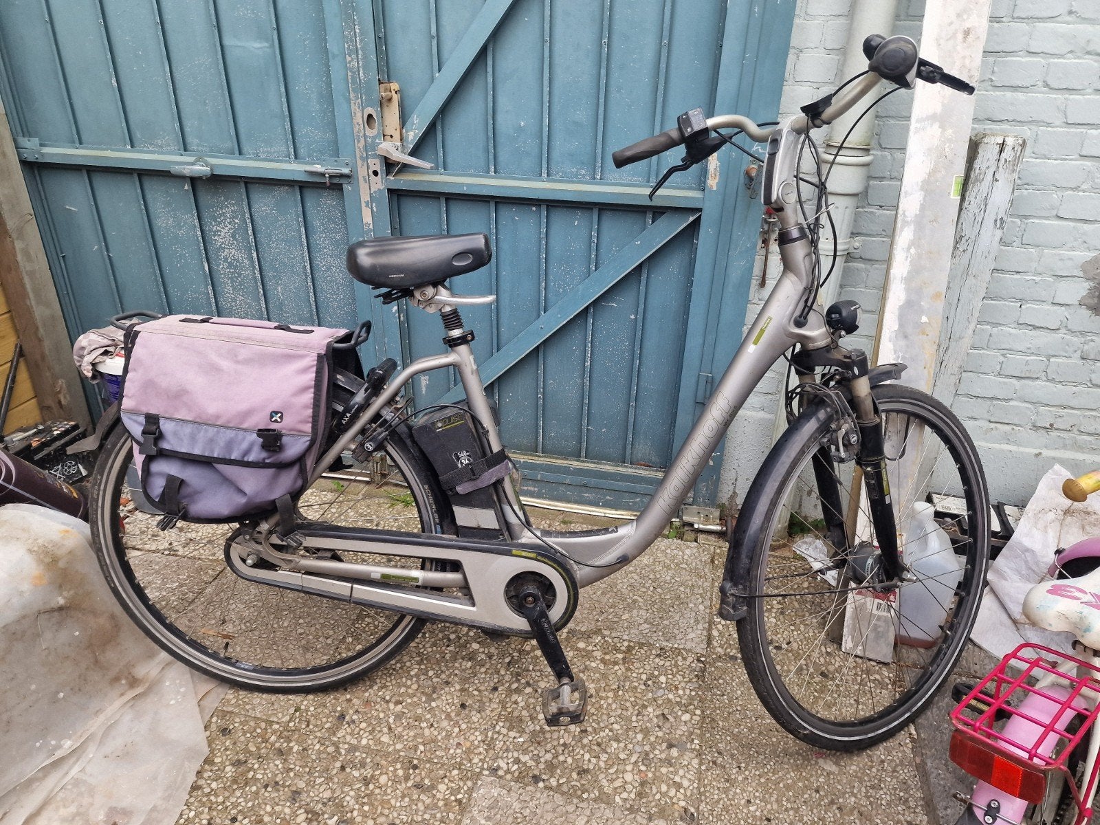 Damesfiets kalkhoff elektrische middemmotor, Ophalen
