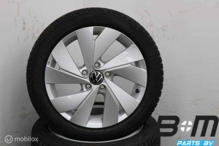WINTER! ORIGINEEL! 17 inch Belmont velgen Golf 8 5H0601025B, Auto-onderdelen, Gebruikt, Banden en Velgen, 17 inch, Personenwagen