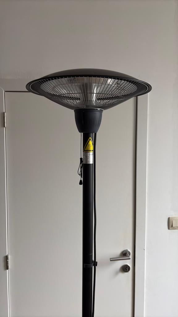 Terrasverwarmer - sunred 1500W, Tuin en Terras, Ophalen, Zo goed als nieuw