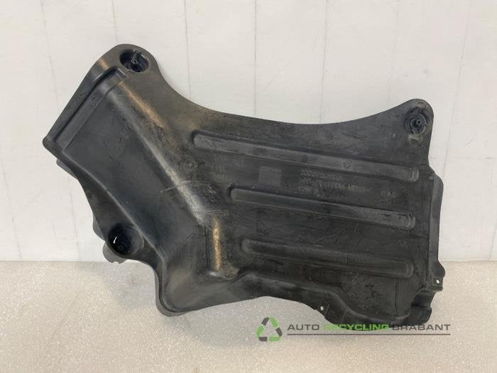 Plaque de protection sol d'un Volkswagen Polo, Volkswagen, -, 3 mois de garantie, Utilisé