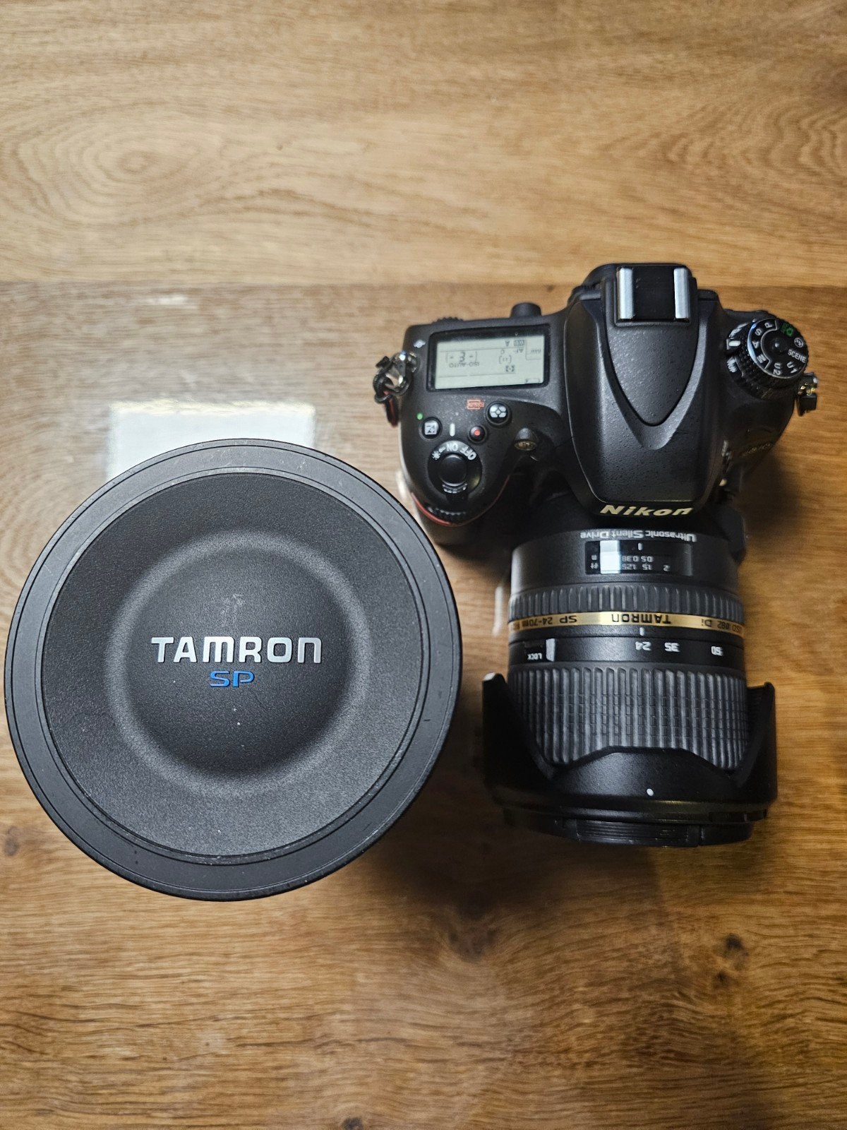 Nikon d610, tamron 24-70 2.8 en tamron 15-30 2.8, TV, Hi-fi & Vidéo, Appareils photo numériques, Enlèvement, Comme neuf, Batterie