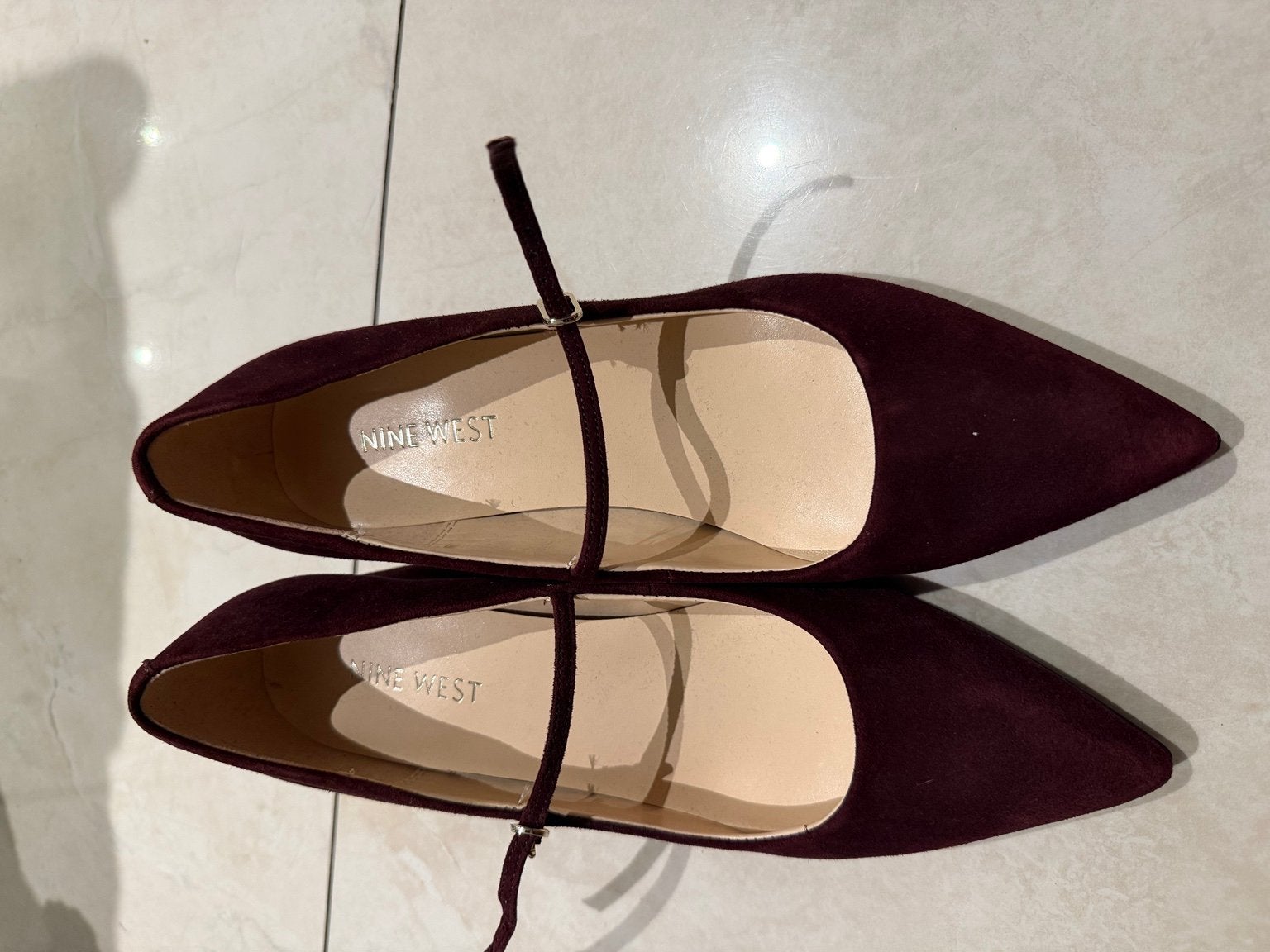 Escarpins Nine West bordeaux Neufs, jamais portés,taille 40, Enlèvement ou Envoi, Escarpins, Neuf, Rouge
