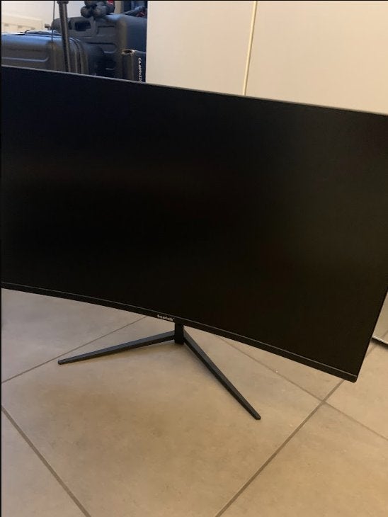 Moniteur de jeu incurvé 32 pouces (240 Hz), Informatique & Logiciels, 1 à 2 ms, VA, Full HD, Comme neuf