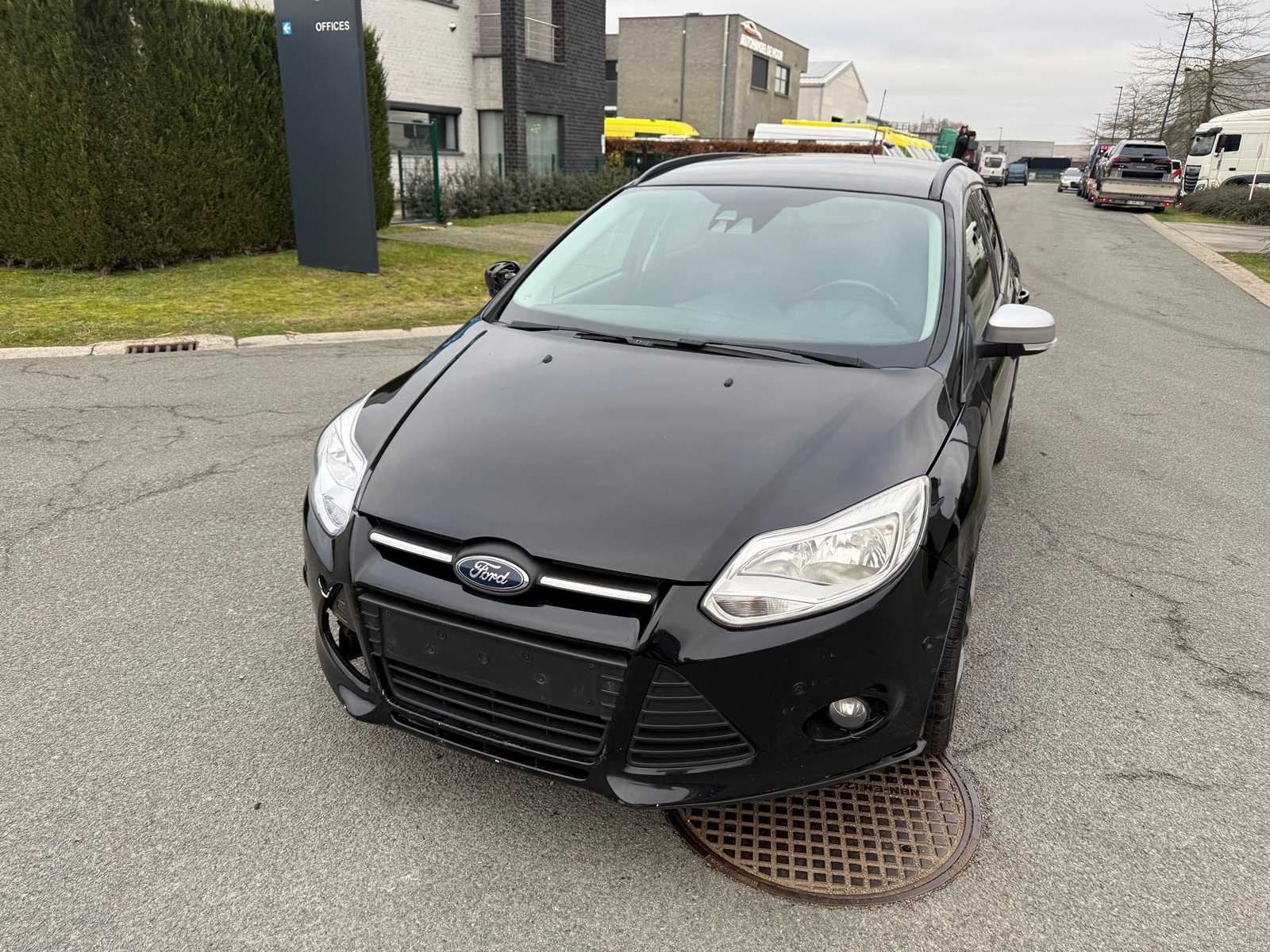 FORD - 2014 - FOCUS - Voiture, Autos, Ford, Focus, Euro 5, Achat, Entreprise