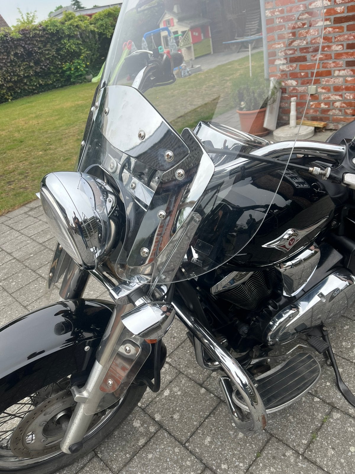 Kawasaki VN 900