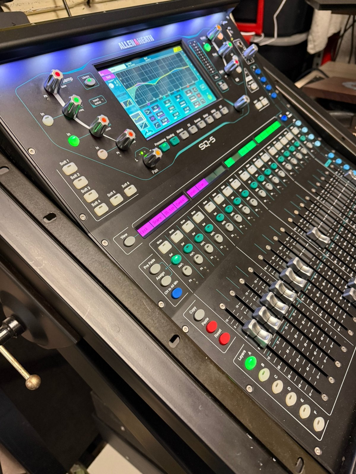 Allen en heath SQ5 digital mixer 1850 vaste prijs, Enlèvement, Comme neuf