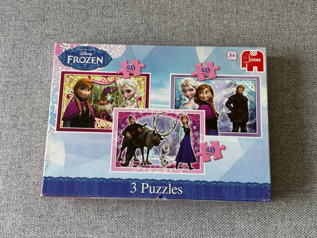 178. Puzzel - Disney - Frozen - 3 x 50 stuks, Ophalen of Verzenden, 10 tot 50 stukjes, Zo goed als nieuw, 2 tot 4 jaar