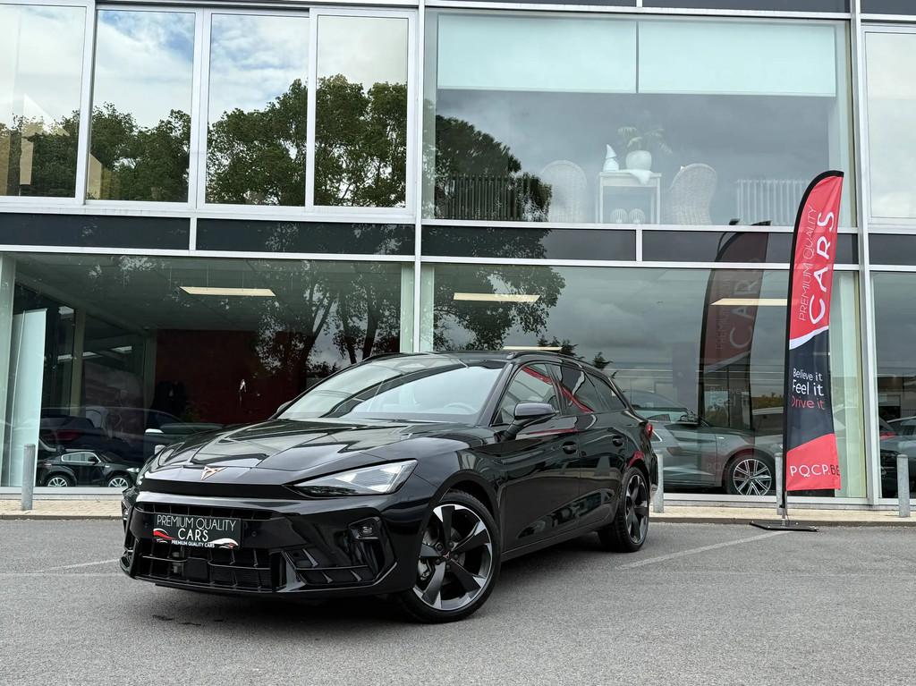 CUPRA Leon CARPLAY / CAMERA / ZETEL & STUURVERWARMING / ADAP, Auto's, Cupra, Automaat, 4 cilinders, Leon, Leder en Stof
