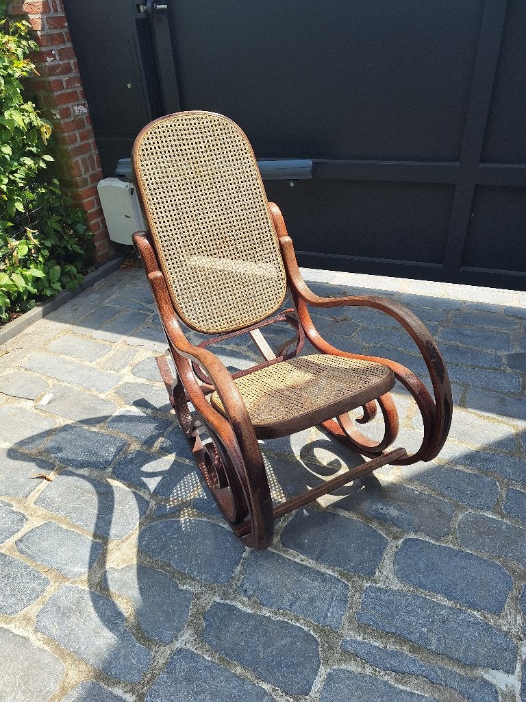 Oude houten schommelstoel, Antiek en Kunst, Ophalen