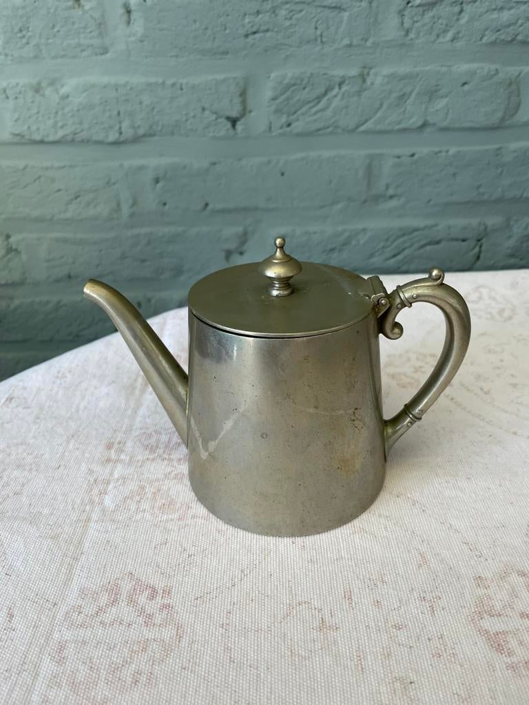 Theepot Berndorf Alpacca  40cl - type 11H, Antiek en Kunst, Ophalen