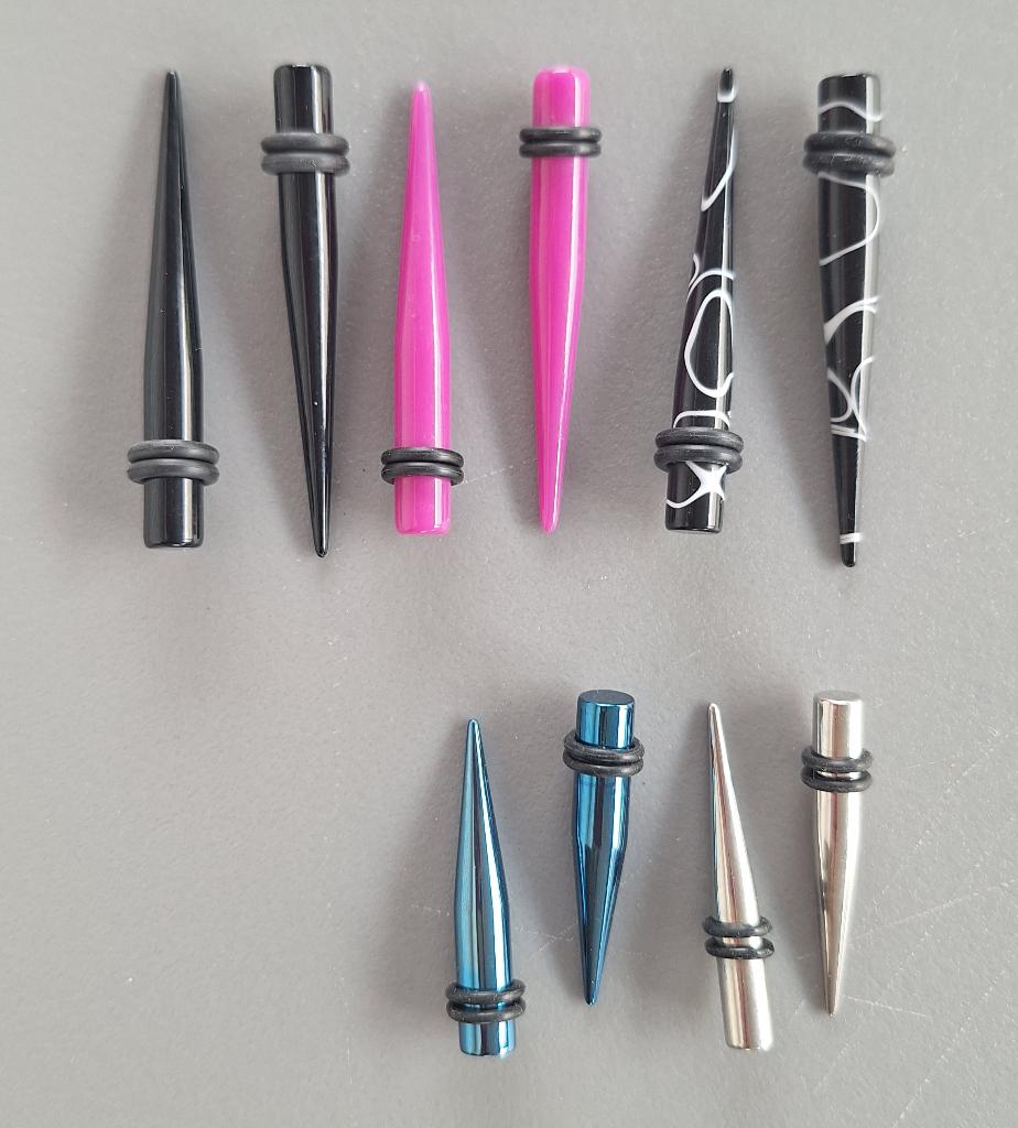 Lot van 12p stretchers, nieuw, Bijoux, Sacs & Beauté, Boucles d'oreilles, Autres couleurs, Enlèvement, Autres matériaux, Neuf