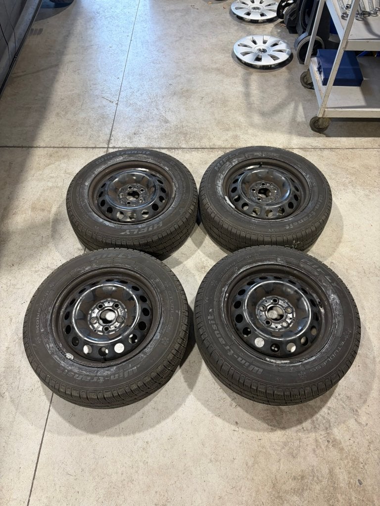 Kit de jantes hiver 16p Mercedes Vito 2017-2022, Pneus hiver, 16 pouces, Véhicule utilitaire, 205 mm