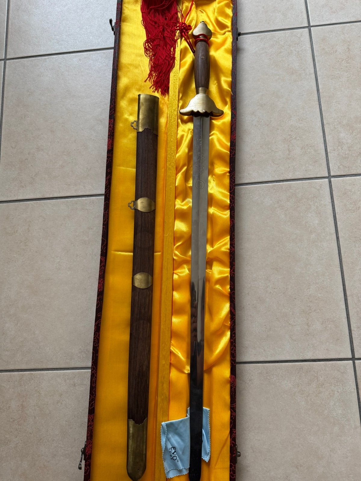 Tai Chi Taiji zwaard met schede luxe doos en draagtas, Ophalen of Verzenden, Nieuw