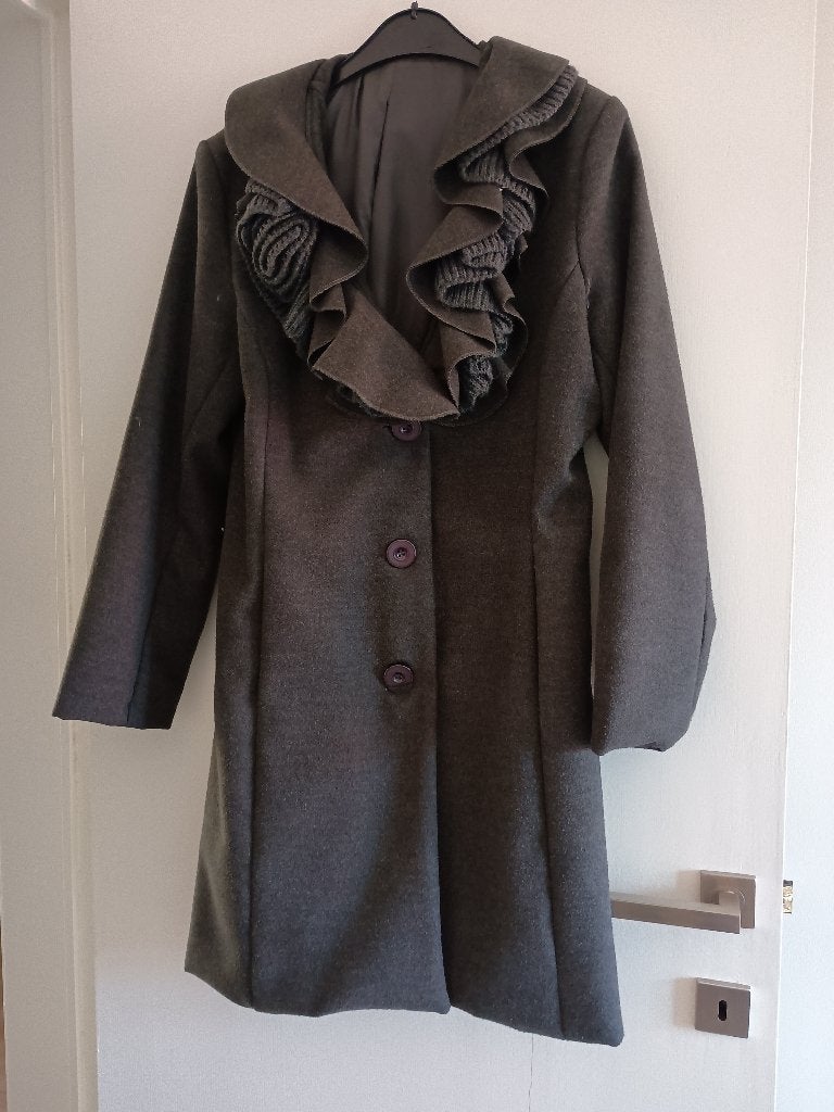 Winterjas, Zo goed als nieuw, Grijs, Ophalen, Maat 38/40 (M)