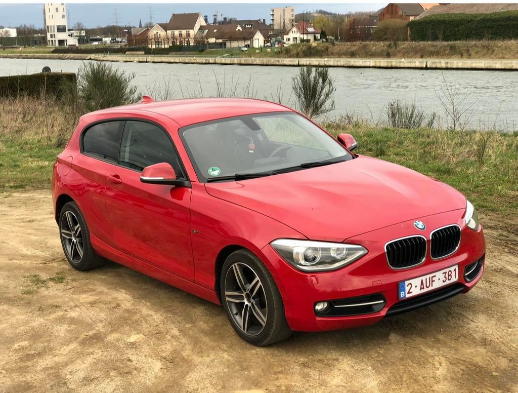 BMW 118D Sport line, Rouge, Euro 5, Achat, Boîte manuelle