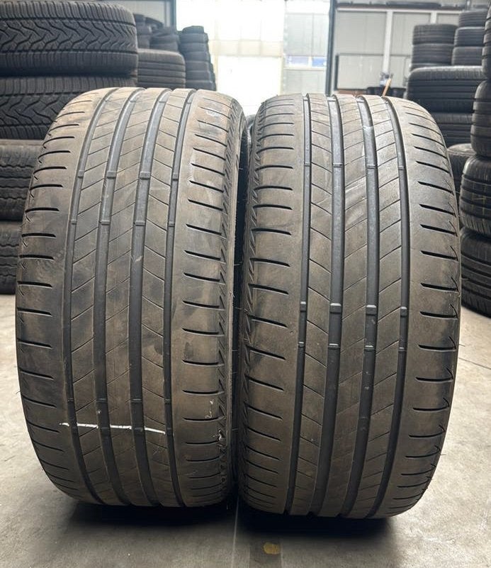 2554018 256/40/18 255/40R18 zomerbanden merk Bridgestone, Ophalen