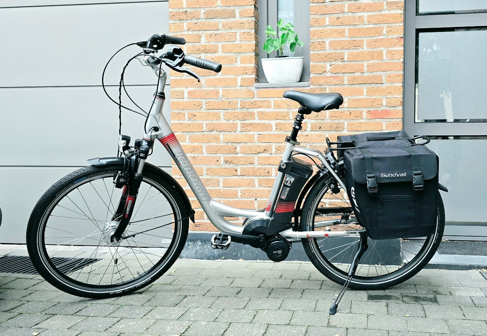 Vélo électrique à moteur central avec une très bonne batteri, Vélos & Vélomoteurs, Vélos électriques, Enlèvement