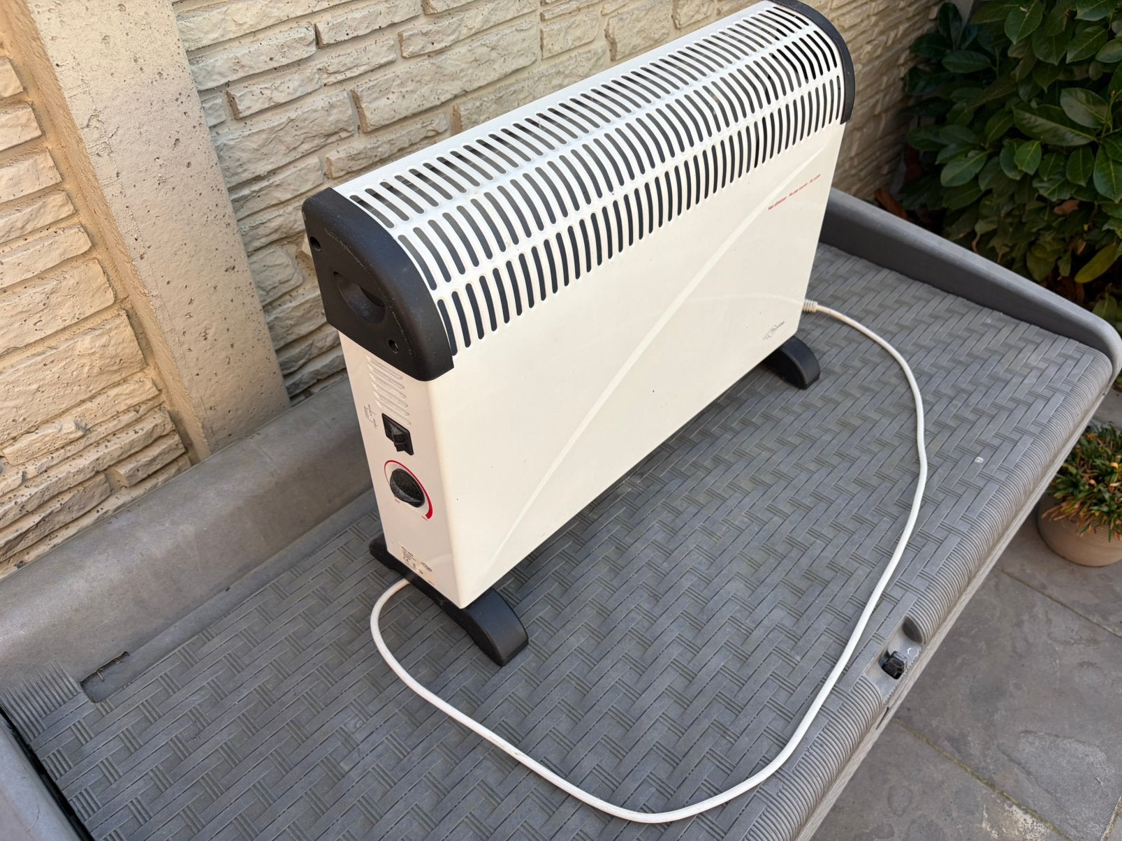 Elektrische convectorkachel 2000w Profile, 30 tot 80 cm, Radiator, Minder dan 60 cm, Ophalen of Verzenden