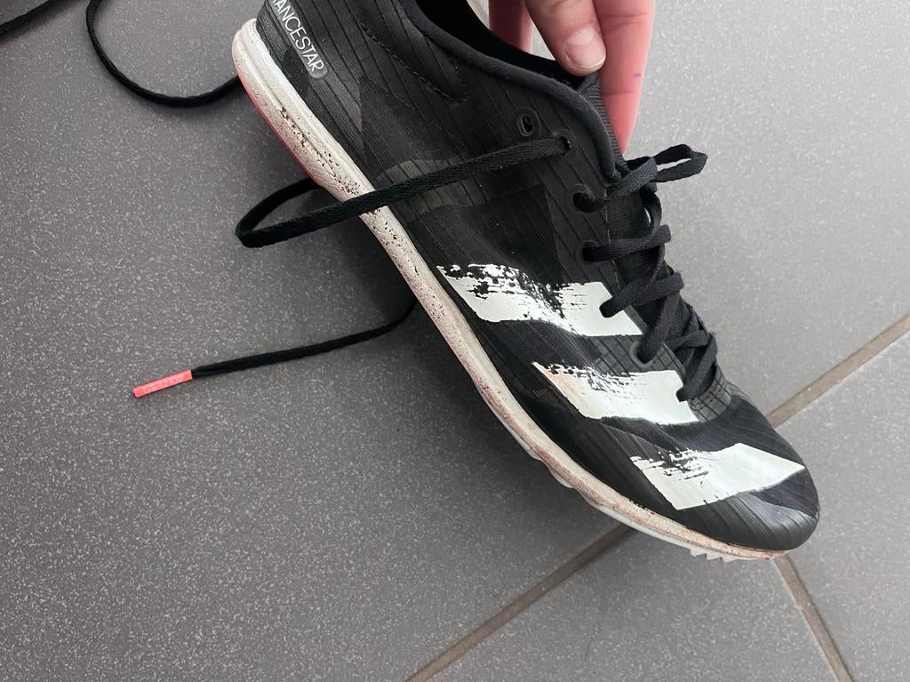 Adidas spikes, Sport en Fitness, Ophalen, Zo goed als nieuw, Spikes, Adidas