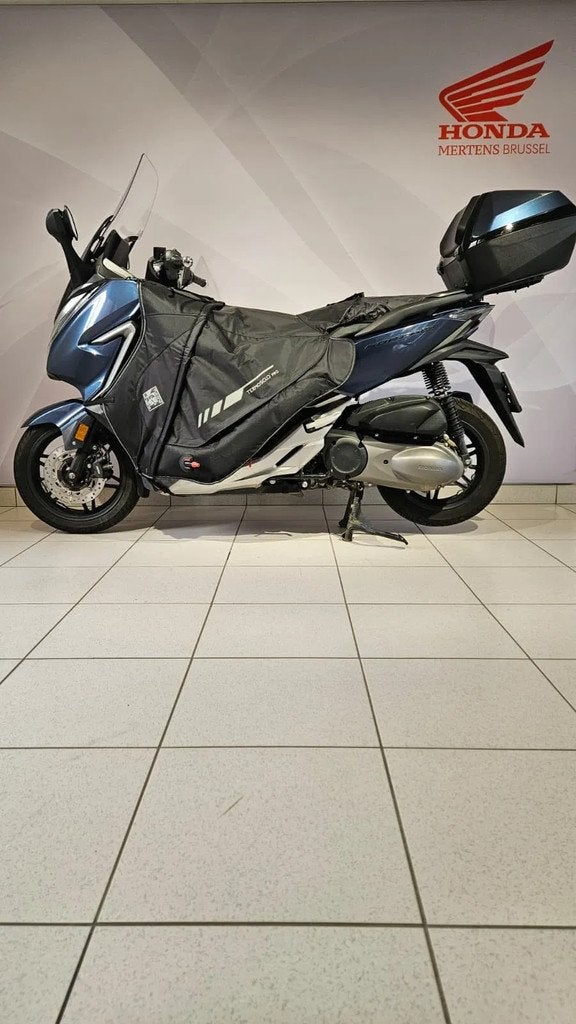Honda Forza 300 (année de construction 2019), 300 cm³, Scooter, Entreprise, 12 à 35 kW