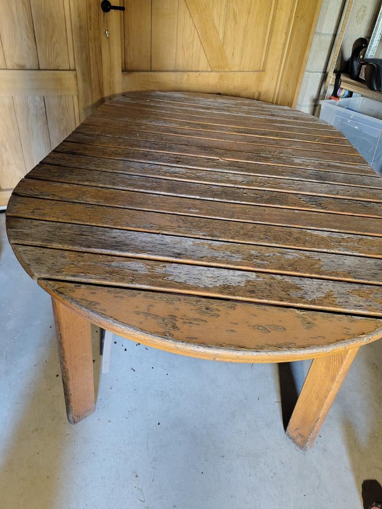 Buitentafel van hout, Ophalen