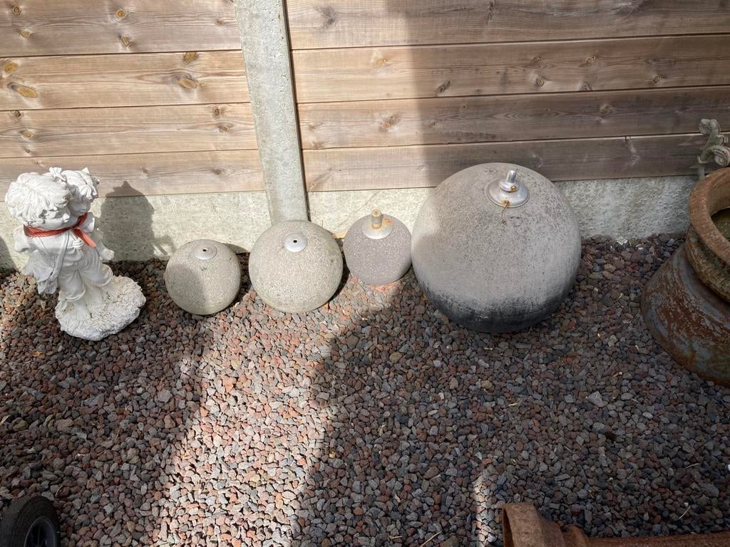 Betonnen bollen met lont, Ophalen, Gebruikt