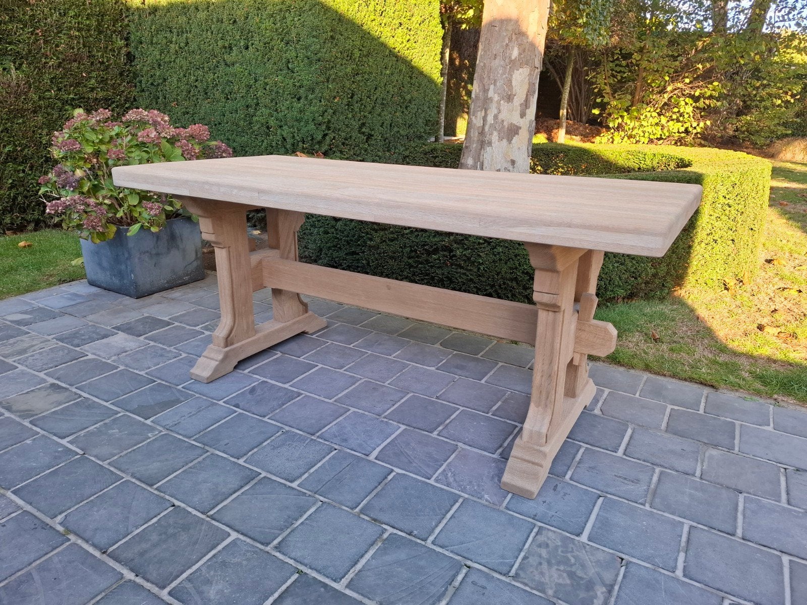 Table de monastère en chêne entièrement massif. Aérogommé., Enlèvement ou Envoi