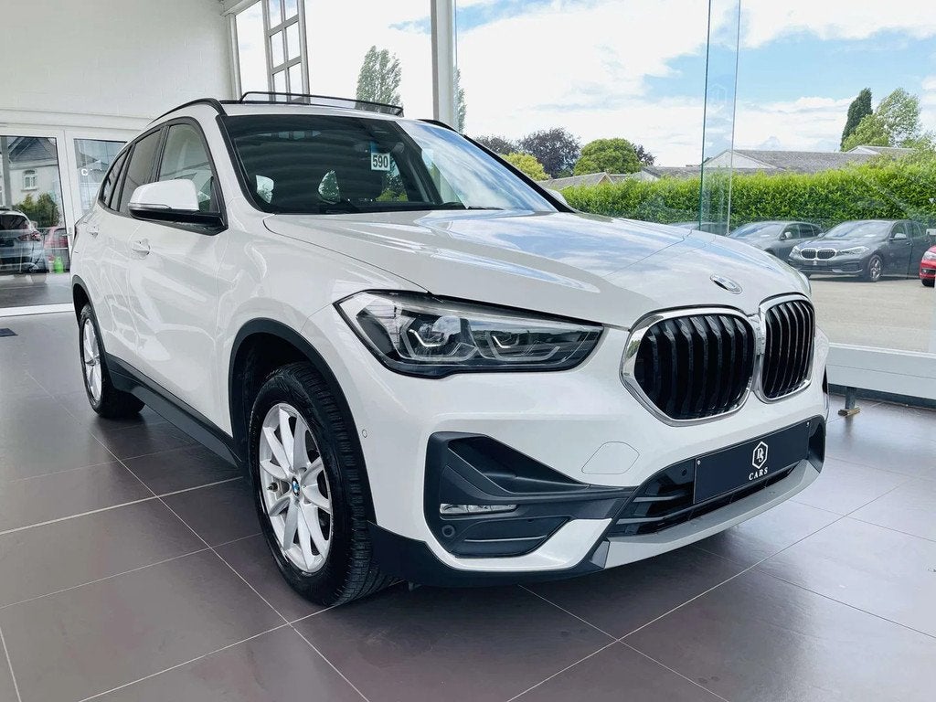 BMW X1 2.0 d * GARANTIE + TOIT PANO + LED + GPS PRO *, Euro 6, Boîte manuelle, 136 ch, 5 portes