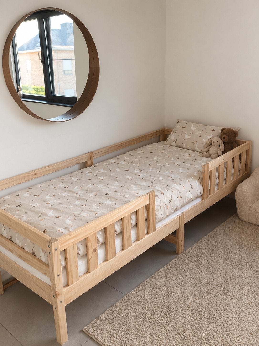 2 houten kinderbedden 90 x 120, Huis en Inrichting, Ophalen, Zo goed als nieuw