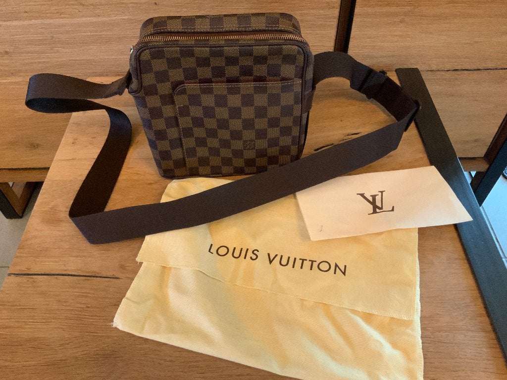 Louis Vuitton Olav PM, Handtassen en Accessoires, Tassen | Damestassen, Ophalen, Zo goed als nieuw, Overige kleuren, Schoudertasje