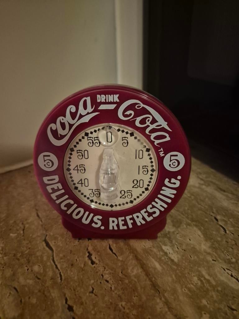 Coca-Cola keukenwekker, Verzenden