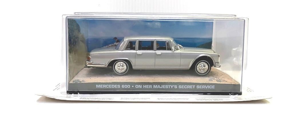 Mercedes-Benz 600 James Bond #32., Hobby en Vrije tijd, Modelauto's | 1:43, Ophalen of Verzenden, Zo goed als nieuw, Auto, Universal Hobbies