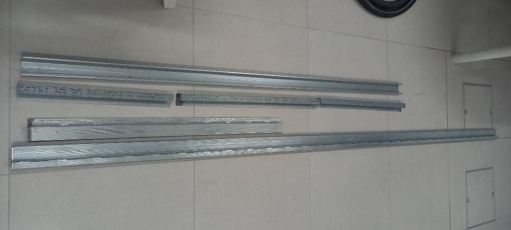 Gyproc veerregel + Gyproc Plagyp PC60/27 plafondprofielen, Ophalen, Nieuw, 250 mm of meer, Overige typen