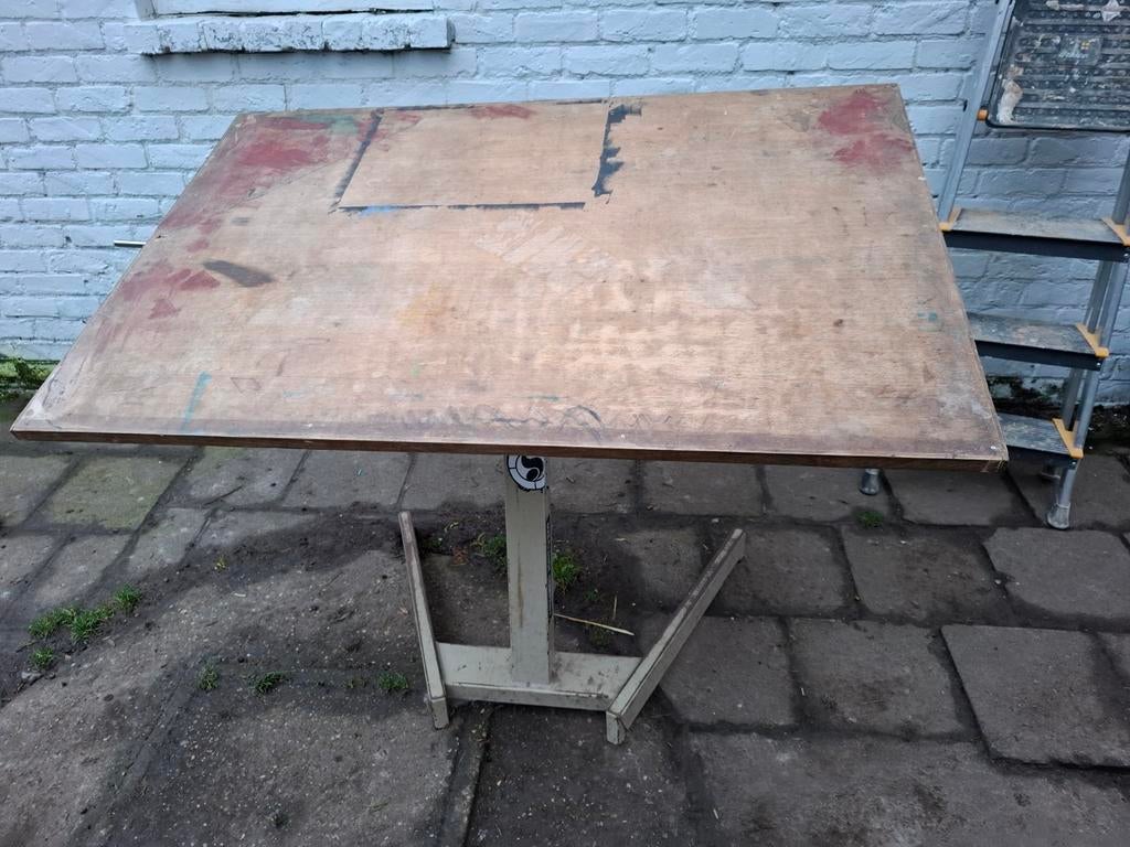 Table de dessin