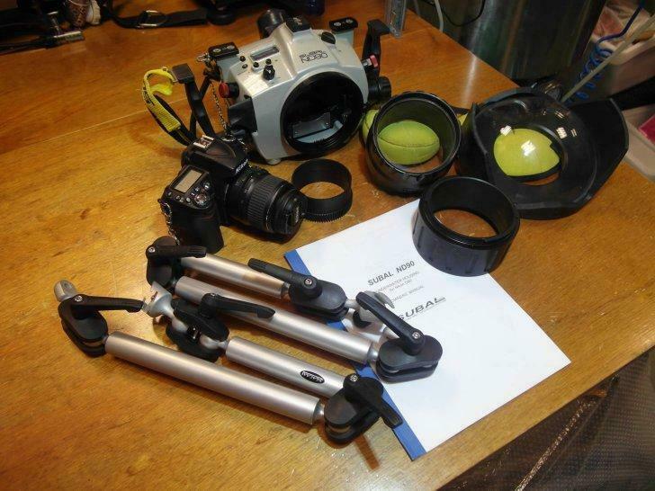 Appareil photo Nikon D 90 + caisson sous-marin Subal et acce, TV, Hi-fi & Vidéo, Appareils photo numériques, Enlèvement, Utilisé
