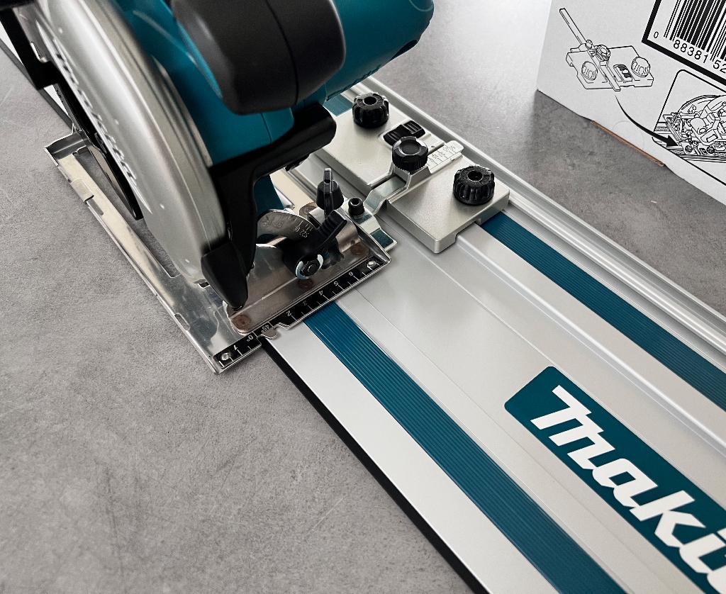MAKITA 18V ACCU INVALZAAG +GELEIDER +ADAPTER LXT CIRKELZAAG, Doe-het-zelf en Bouw, Cirkelzaag, Nieuw, Ophalen of Verzenden, Makita