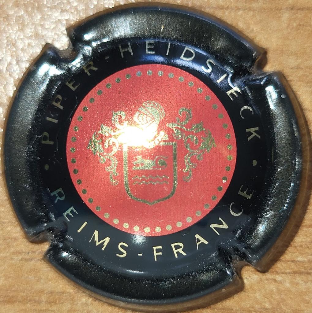 Capsule Champagne PIPER-HEIDSIECK rouge & noir nr.127a RARE, Enlèvement ou Envoi, Neuf, France, Champagne
