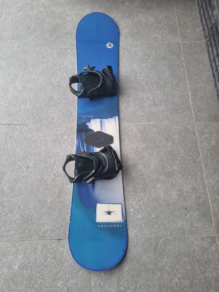 Snowboard Rossignol 154cm met salamon bindingen, Enlèvement, Fixations