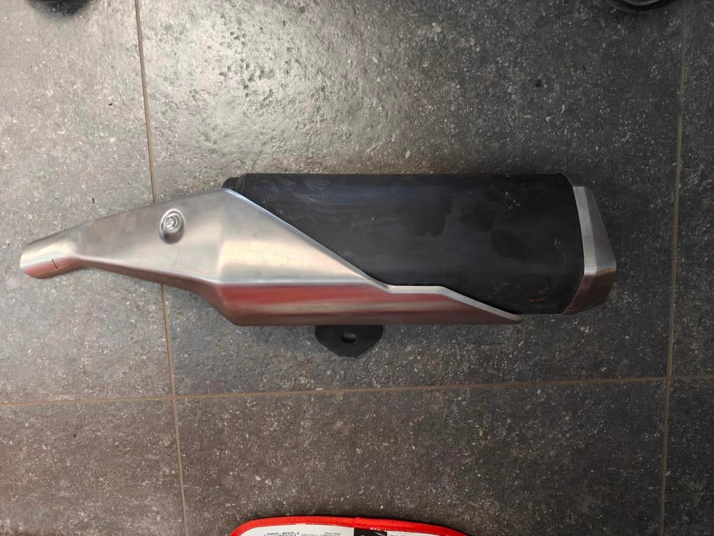 Silencieux d'origine Kawasaki Z300 2019, Enlèvement, Utilisé