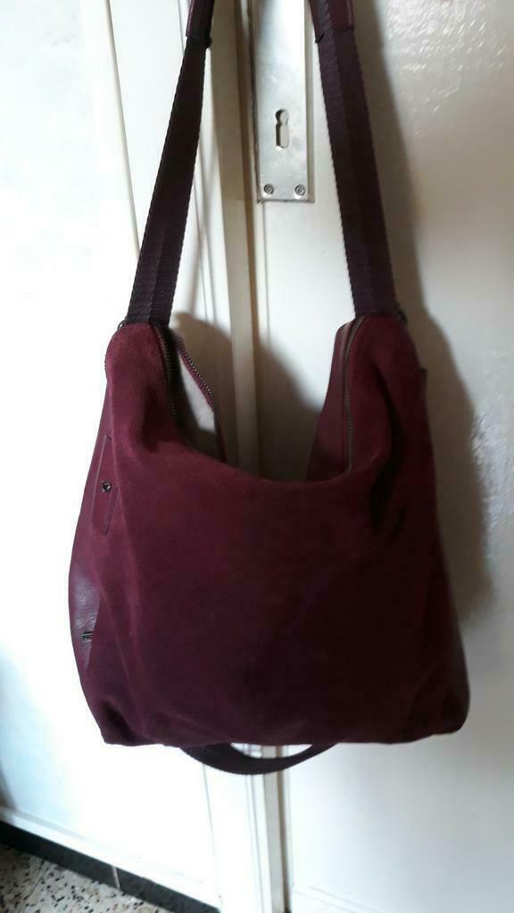 Mandarina Duck, Verzenden, Gebruikt