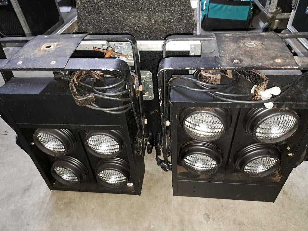 blinder 4 way 2 stuks in kist, Muziek en Instrumenten, Licht en Laser, Ophalen, Gebruikt