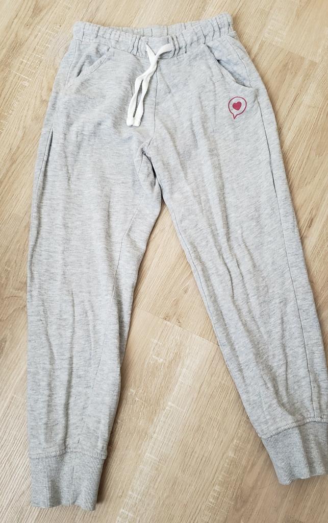 Jogging fille, 8 ans, T126/131, Enfants & Bébés, Vêtements enfant | Taille 128, Enlèvement ou Envoi, Utilisé, Fille, Pantalon