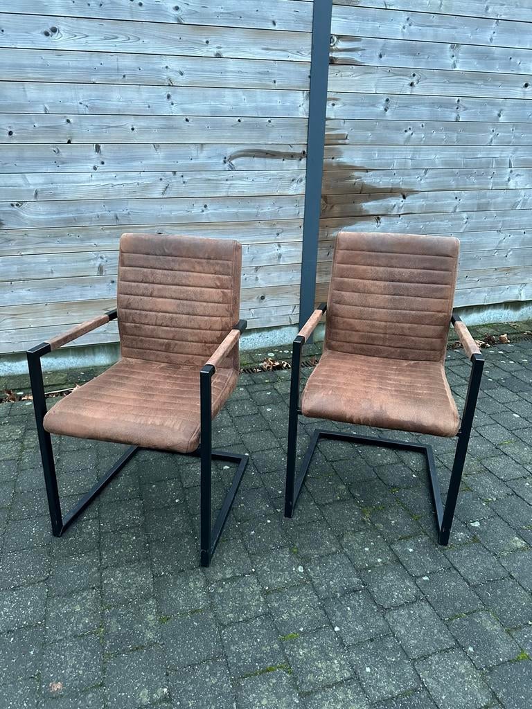 Moderne stoelen, Huis en Inrichting, Stoelen, Ophalen, Kunststof, Twee, Bruin
