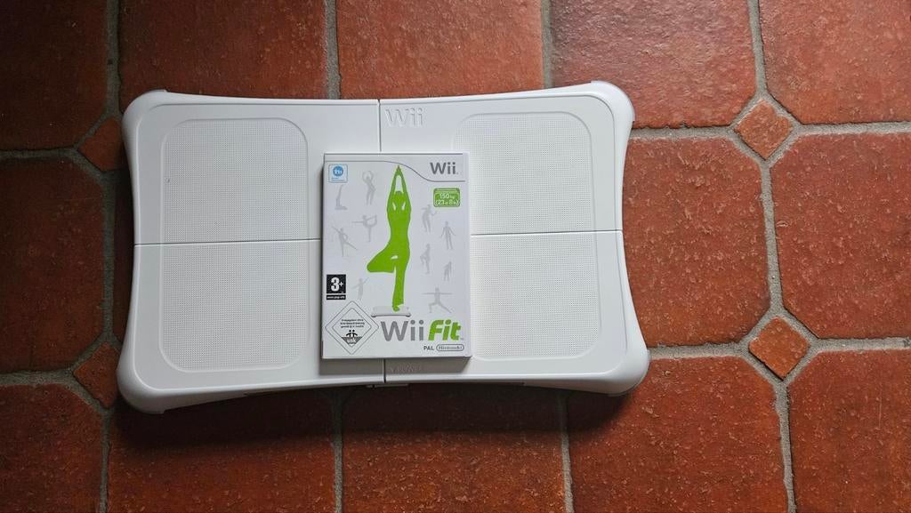 Wii fit balance board + Wii fit spel, Ophalen of Verzenden, Zo goed als nieuw, Wii