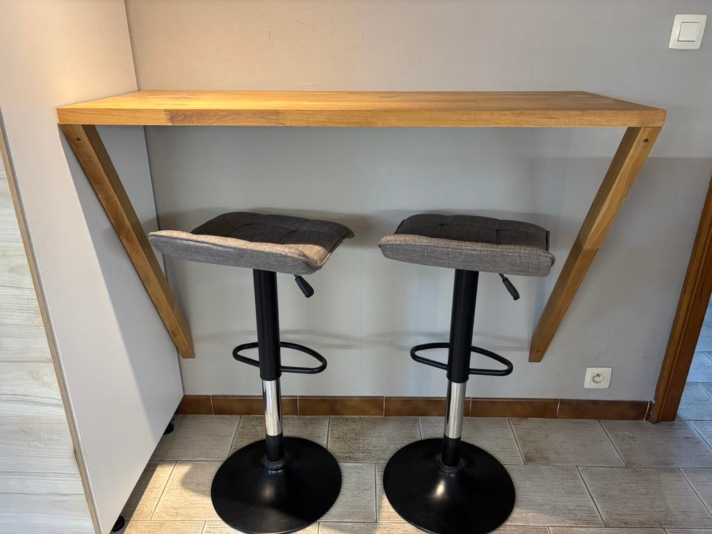 Tabourets haut de bar et table bar en bois massif, Ophalen, Zo goed als nieuw