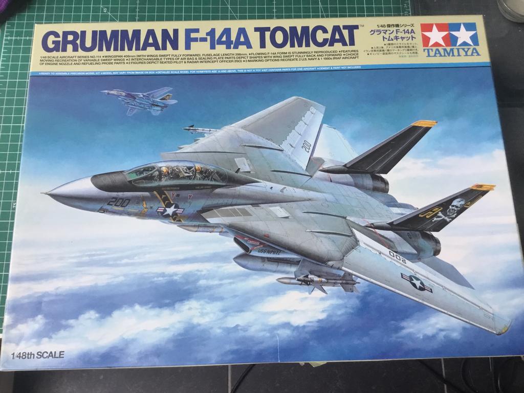 Tamiya 1/48 grumman F-14A tomcat, Ophalen, Zo goed als nieuw