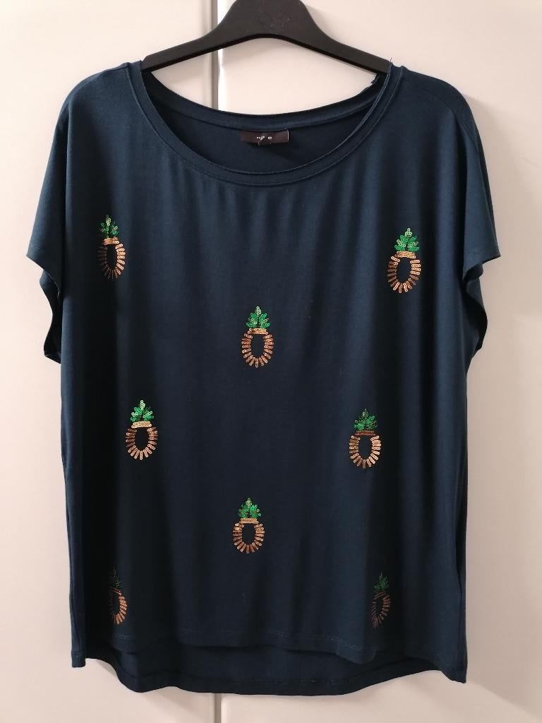 Donkerblauw T-shirt met printen in kleine pailletten, M, Ophalen of Verzenden, Nieuw