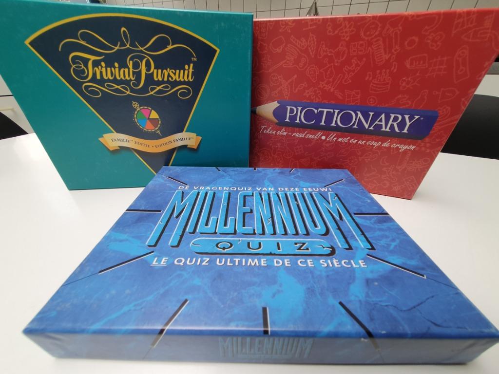 Mini Pictionary - Mini trivial Pursuit - Mini Millenium Quiz, Ophalen, Zo goed als nieuw, Reisspel